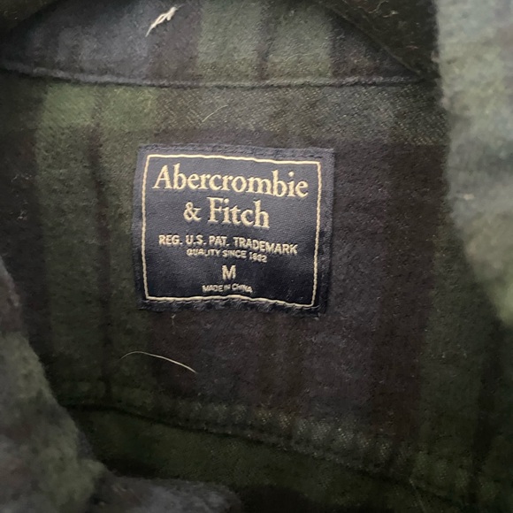 Abercrombie & Fitch Men’s Green Blue Plaid Button-Up Flannel Shirt Medium - Picture 4 of 6